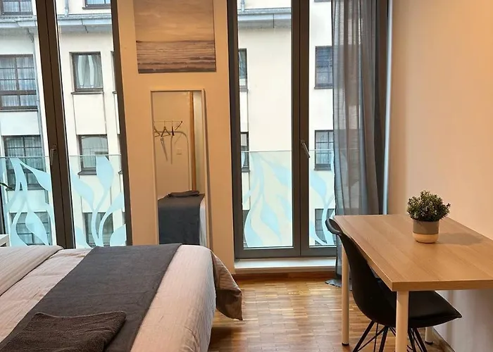 Gegenueber Frauenkirsche Homestay szállás Drezda